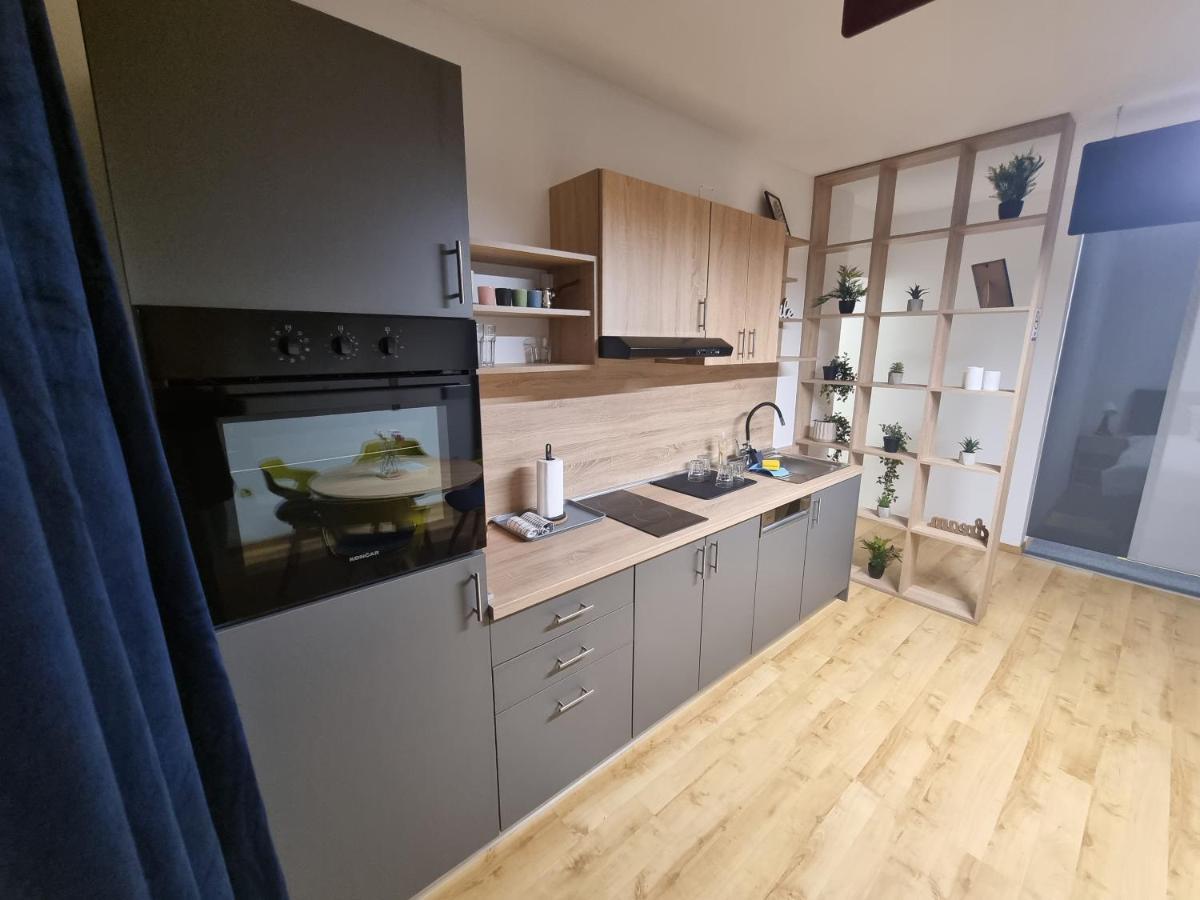 Kfn Concept One Appartement Zagreb Buitenkant foto